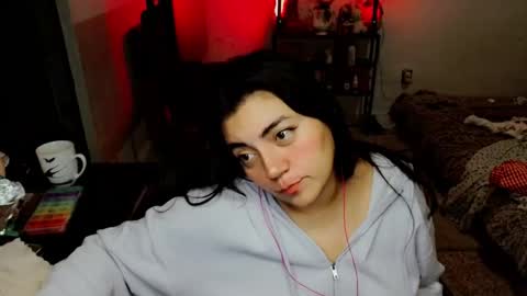 Snapshot of cuteambervi chatting on October 16, 12:22 am Princess Amber online show from October 16, 12:22 am