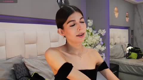 CuteArii online show from October 3, 8:06 pm