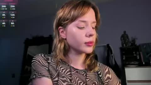 Snapshot of cuteasfuck_ chatting on August 2, 1:31 pm Amy online show from August 2, 1:31 pm
