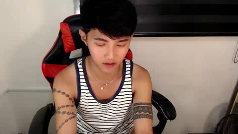 Snapshot of cuteasiancock98 chatting on February 17, 7:53 pm Steph online show from February 17, 7:53 pm