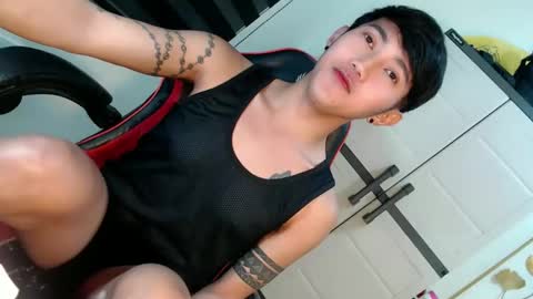 Snapshot of cuteasiancock98 chatting on April 28, 6:57 pm Steph online show from April 28, 6:57 pm