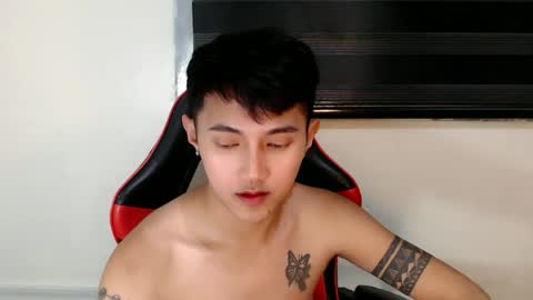 Steph online show from June 19, 1:54 am