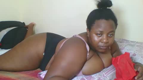 AURELIA online show from February 11, 10:15 pm