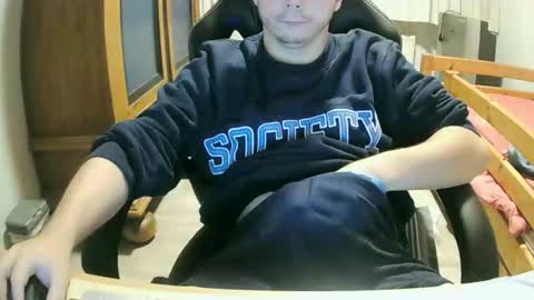 Snapshot of cuteboy090 chatting on September 22, 1:35 pm Cuteboy090 online show from September 22, 1:35 pm