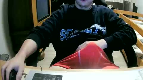 Cuteboy090 online show from March 18, 11:08 pm