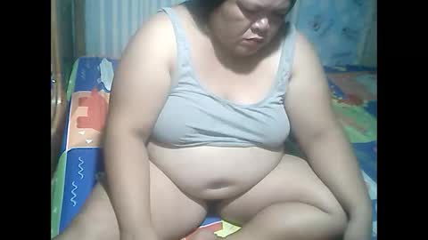 cutechubbyasian online show from April 15, 2:46 pm