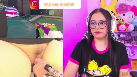 Snapshot of cutecinamonroll chatting on December 7, 1:47 am Cinna independent model online show from December 7, 1:47 am