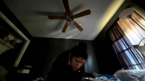 Snapshot of cutecuban18 chatting on February 25, 4:27 pm loveolots online show from February 25, 4:27 pm