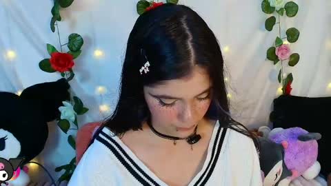 Snapshot of cutee_andrea chatting on May 19, 1:56 am Andrea 3 online show from May 19, 1:56 am
