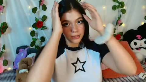 Snapshot of cutee_andrea chatting on May 24, 3:22 am Andrea 3 online show from May 24, 3:22 am