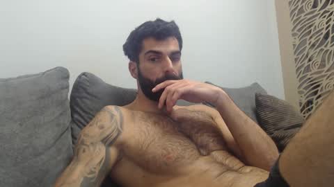 cuteeboy online show from November 15, 8:38 pm