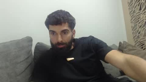 cuteeboy online show from November 28, 5:04 pm