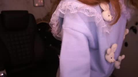 Foxy online show from April 21, 12:55 pm