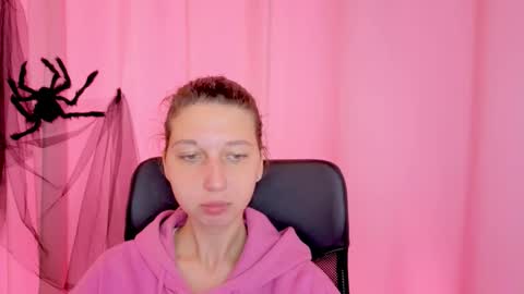 Elli online show from November 10, 11:31 am