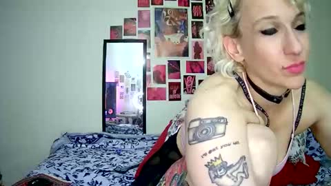 Bella online show from April 7, 4:46 am