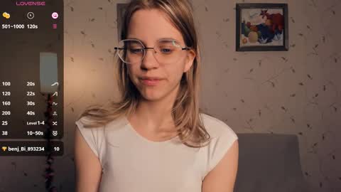 Melisa online show from November 22, 8:30 pm