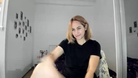 MADY online show from October 20, 3:56 pm