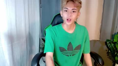 cuteleemoreno online show from February 3, 9:14 am