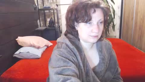 Snapshot of cutemoan chatting on May 3, 9:43 pm Rita online show from May 3, 9:43 pm