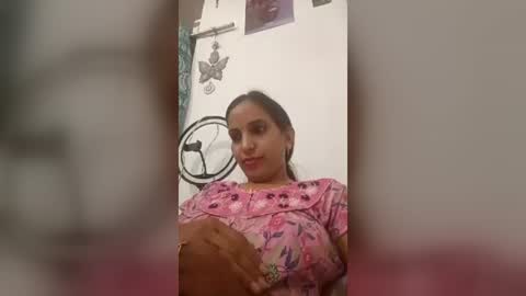 Snapshot of cutepayel chatting on June 25, 9:25 am cutepayel online show from June 25, 9:25 am