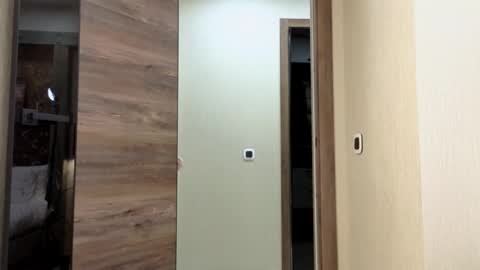 Snapshot of cuterebelious chatting on February 28, 3:02 pm Kim online show from February 28, 3:02 pm