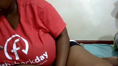 cutermilly online show from October 29, 10:50 am