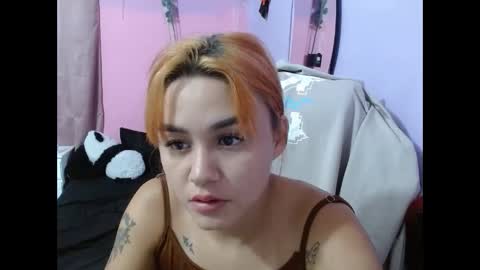 cuterouss online show from February 11, 6:40 am
