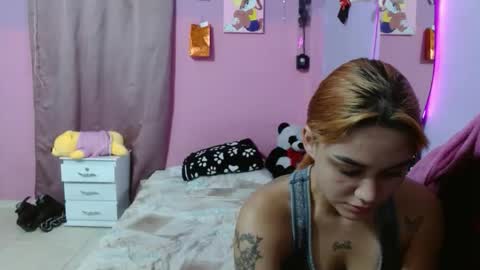 cuterouss online show from February 22, 4:24 am