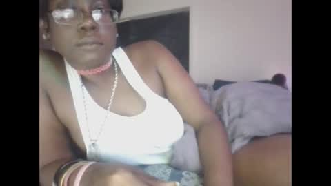 mary mack online show from October 8, 2:14 pm