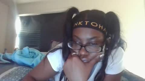 mary mack online show from November 5, 7:03 pm