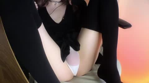 Snapshot of cutesissy_boy chatting on May 29, 4:49 pm Sofi online show from May 29, 4:49 pm