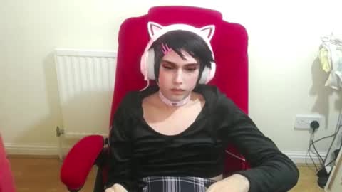 Snapshot of cutest_princess chatting on October 16, 9:16 pm cutest_princess online show from October 16, 9:16 pm