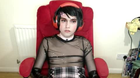 Snapshot of cutest_princess chatting on February 11, 12:26 am cutest_princess online show from February 11, 12:26 am