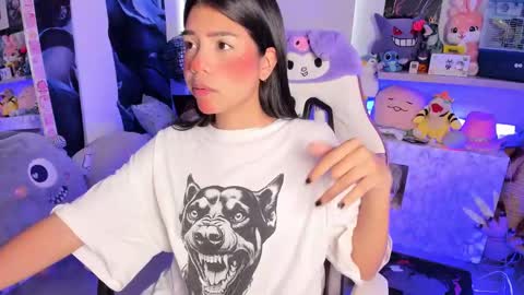 Snapshot of cutestephuwu chatting on February 17, 9:30 pm - independent model online show from February 17, 9:30 pm