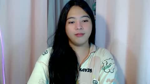 Snapshot of cutestgurl_ chatting on February 3, 2:53 am cute online show from February 3, 2:53 am