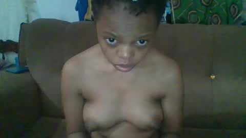 cutey-blonde online show from April 14, 1:11 am