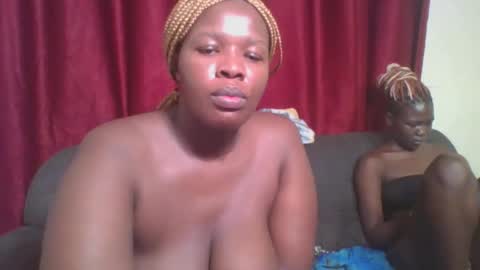 Snapshot of cutey_mellanin chatting on February 2, 12:24 pm cutey_mellanin online show from February 2, 12:24 pm