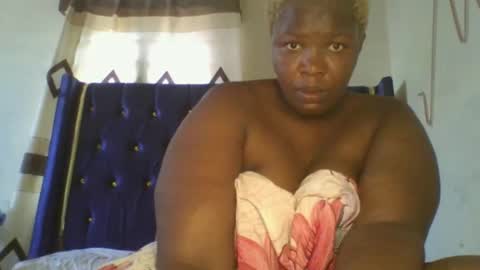 Snapshot of cutey_mellanin chatting on September 15, 11:21 am cutey_mellanin online show from September 15, 11:21 am