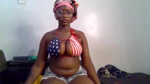 Snapshot of cutie_pumpkin_ chatting on March 13, 8:48 pm CUTIE online show from March 13, 8:48 pm