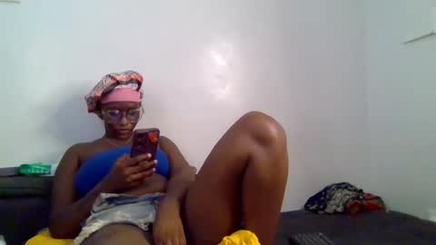 Snapshot of cutie_pumpkin_ chatting on March 14, 8:58 pm CUTIE online show from March 14, 8:58 pm
