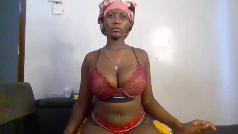Snapshot of cutie_pumpkin_ chatting on March 20, 9:14 am CUTIE online show from March 20, 9:14 am