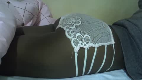 cutiehanish4 online show from July 14, 4:50 am