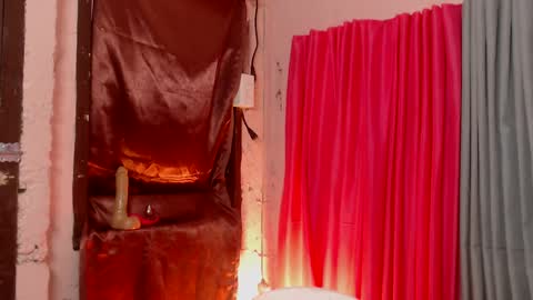 cutiepiejhon online show from January 28, 3:47 am