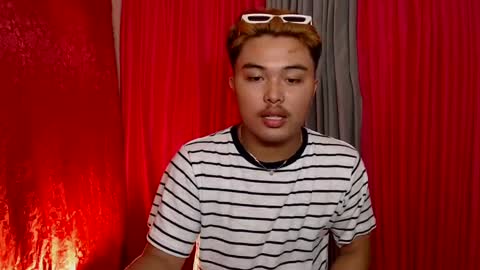 cutiepiejhon online show from February 8, 2:04 am