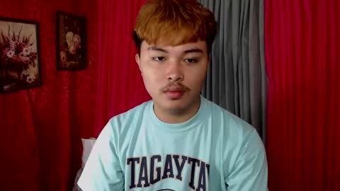 cutiepiejhon online show from February 22, 12:05 am