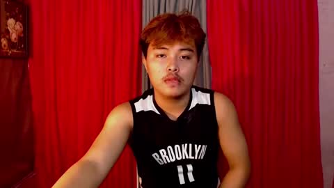 cutiepiejhon online show from March 8, 11:49 pm