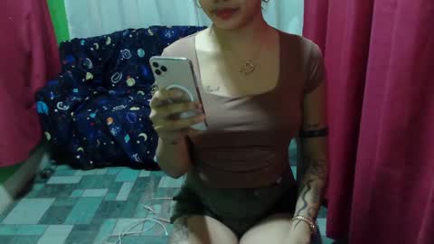 Snapshot of cutiepinay_chesca chatting on March 4, 9:51 am cutiepinay_chesca online show from March 4, 9:51 am