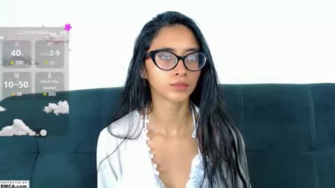 miss ari  online show from September 9, 10:04 am