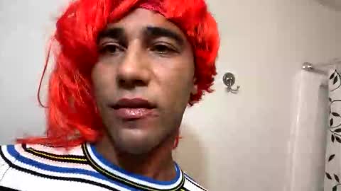 Snapshot of cutternoob5 chatting on November 20, 1:17 am cutternoob5 online show from November 20, 1:17 am