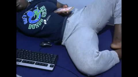 cuttie_baby online show from April 16, 12:39 pm